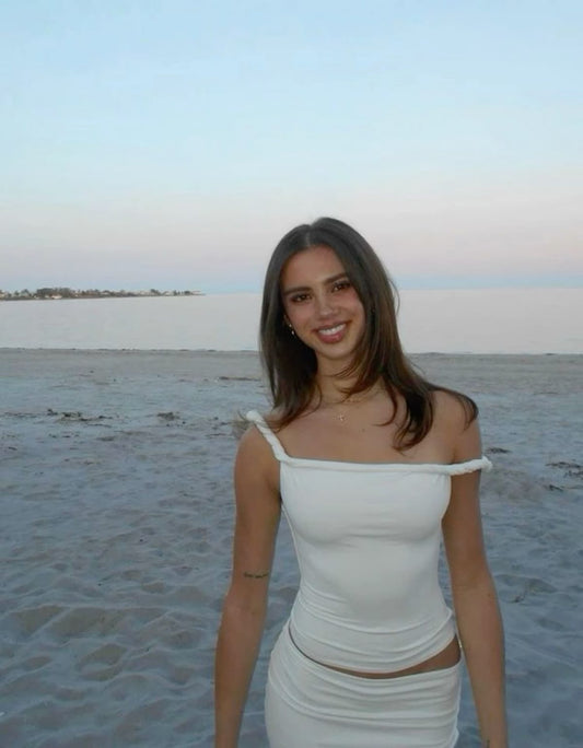 Larissa top