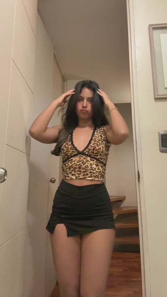 Emi top